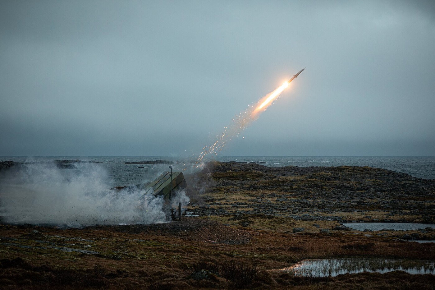 NASAMS: мережева протиповітряна оборона з рознесеними сенсорами й пусковими